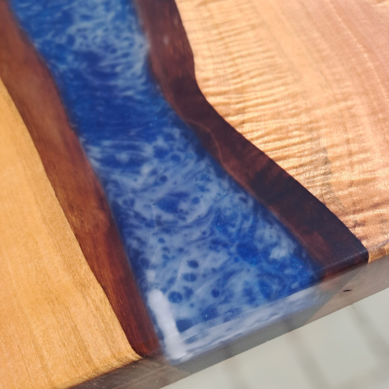 Epoxidharz Bartisch blau gedämpfte Weide - Gestell Edelstahl - handgefertigt in Graz I Holz &  Harz 