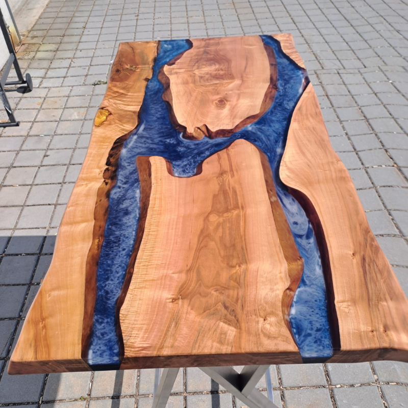 Epoxidharz Bartisch blau gedämpfte Weide - Gestell Edelstahl - handgefertigt in Graz I Holz &  Harz 
