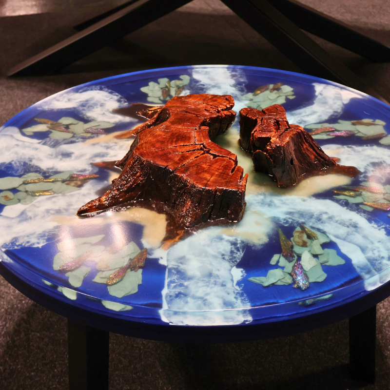 Epoxidharztisch Couchtisch „Insel Motufetu“ Viana - handgefertigt in Graz I Holz &  Harz 