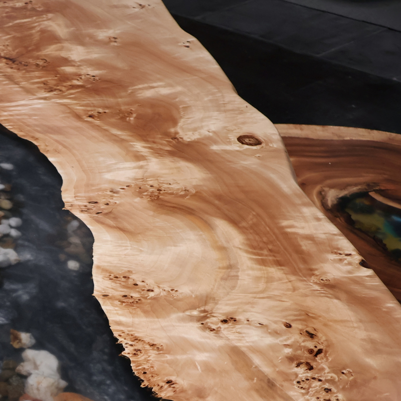 Epoxidharztisch Maserpappel River Table - handgefertigt in Graz I Holz & Harz 1